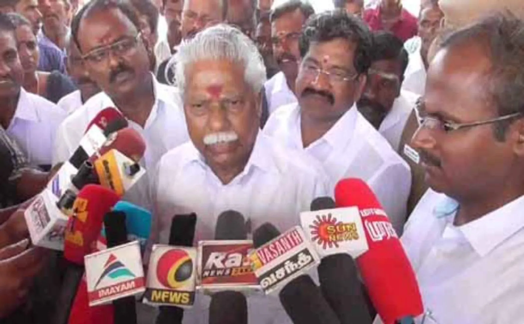 minister duraikannu admit at hospital 